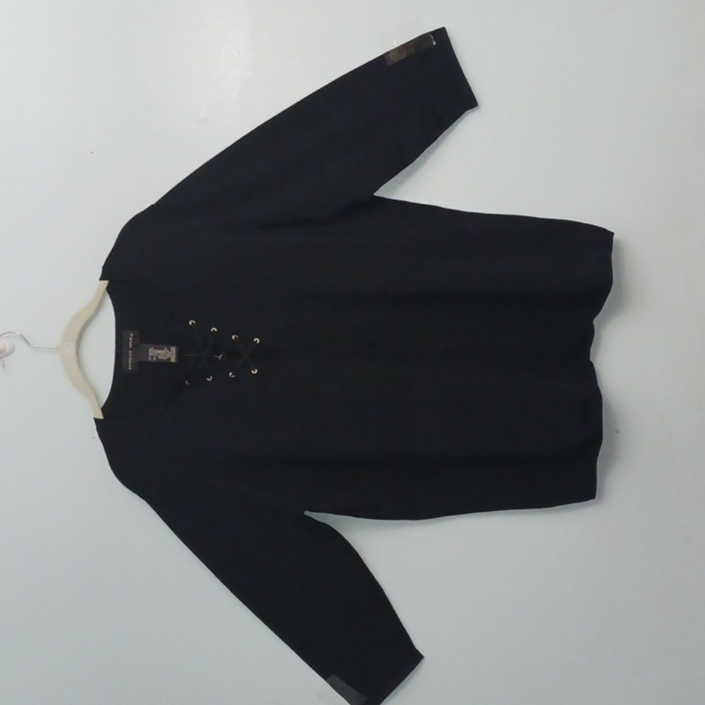 August Silk size 1X women's 3/4 length sleeves black top.